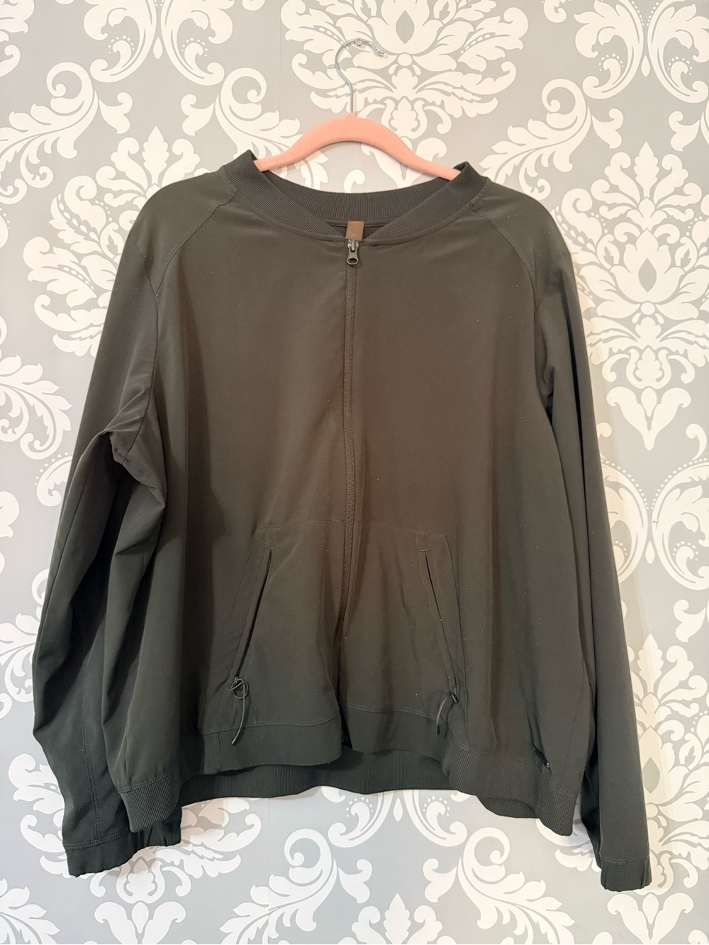💫4/$25 • Hyba Moisture Wicking Active Jacket